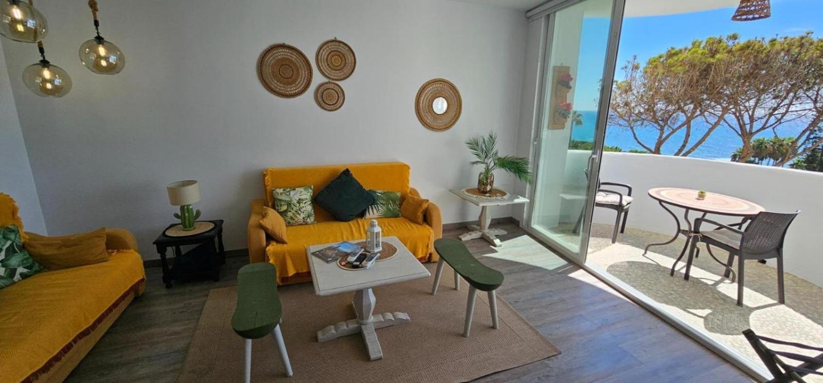 Beachfront Apartment In Calahonda MIJAS COSTA Luaran gambar