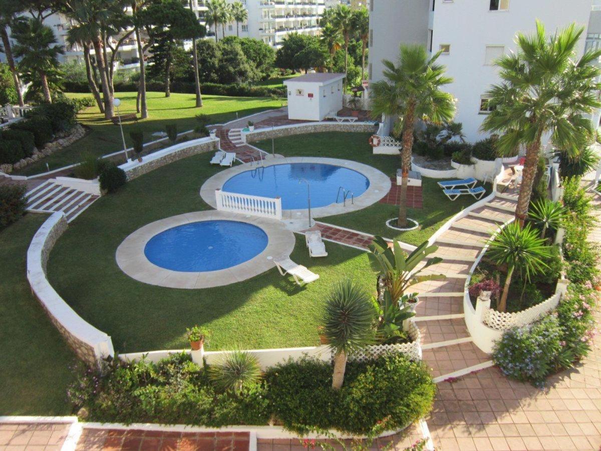 Beachfront Apartment In Calahonda MIJAS COSTA Luaran gambar